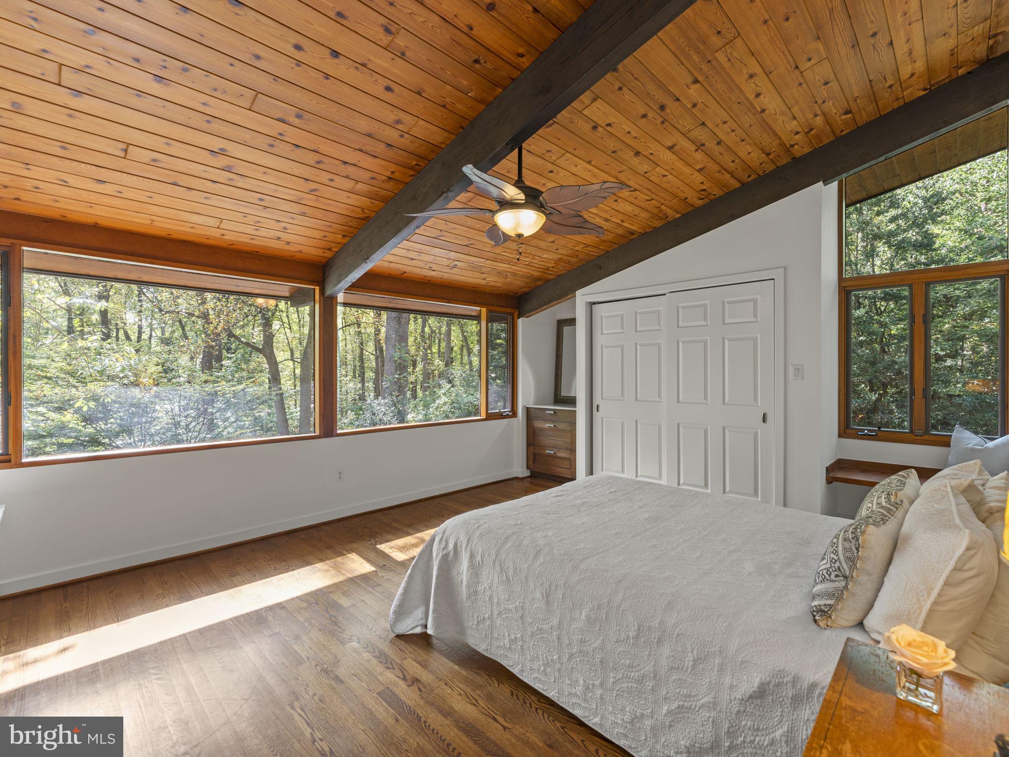 POTOMAC OUTSIDE - Residential