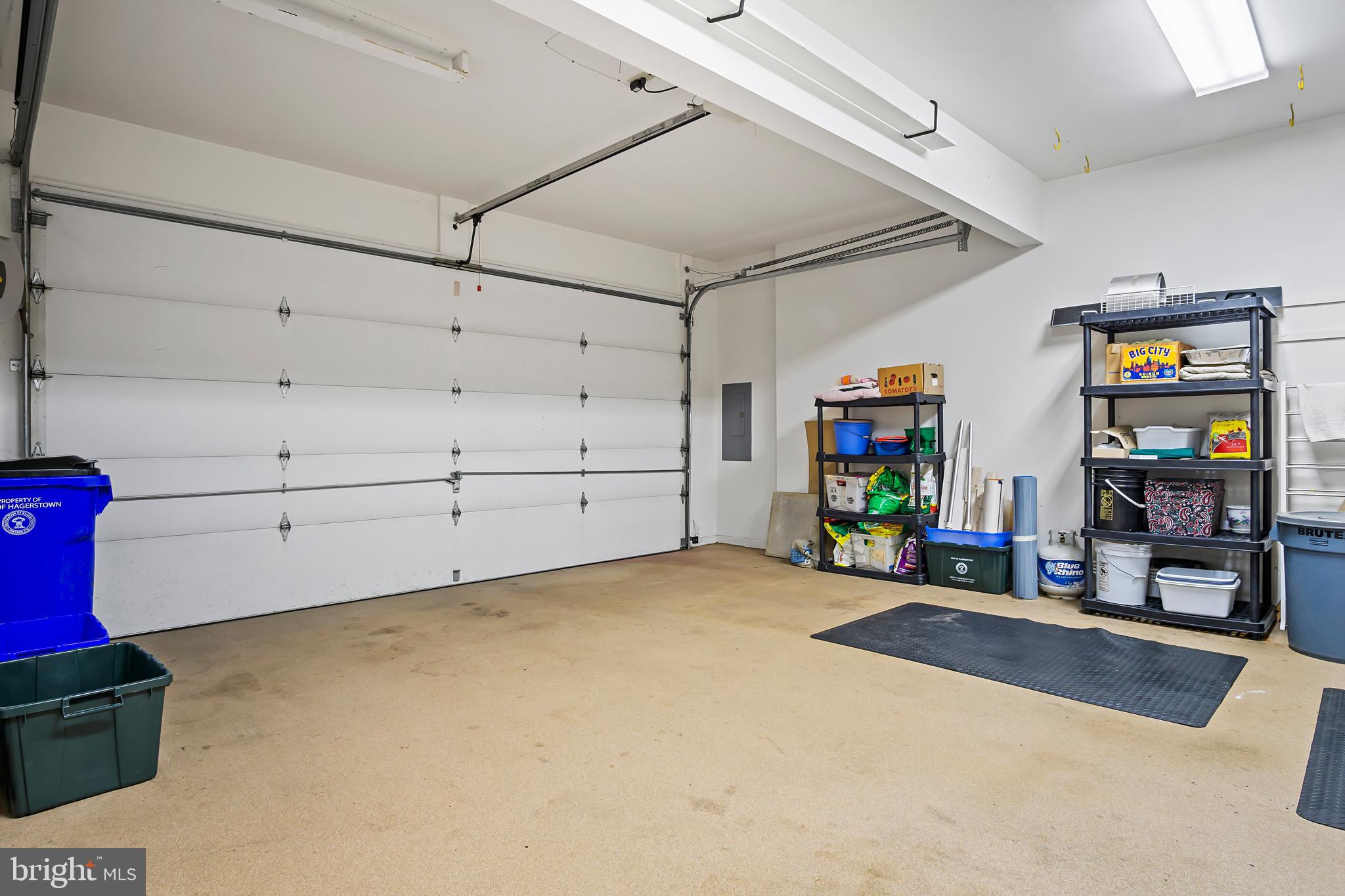 NORTH GATE TOWNE HOMES - Residential