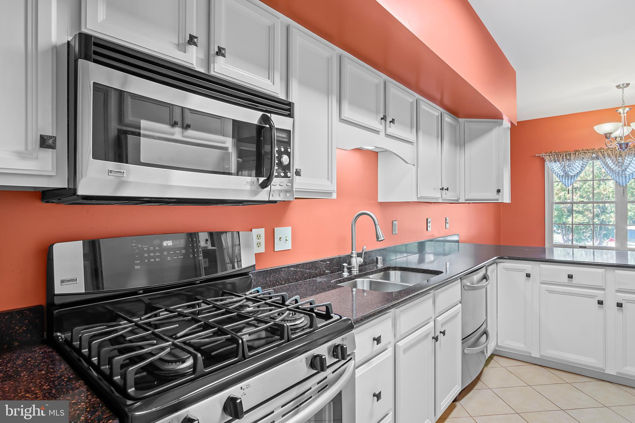 NORTH GATE TOWNE HOMES - Residential