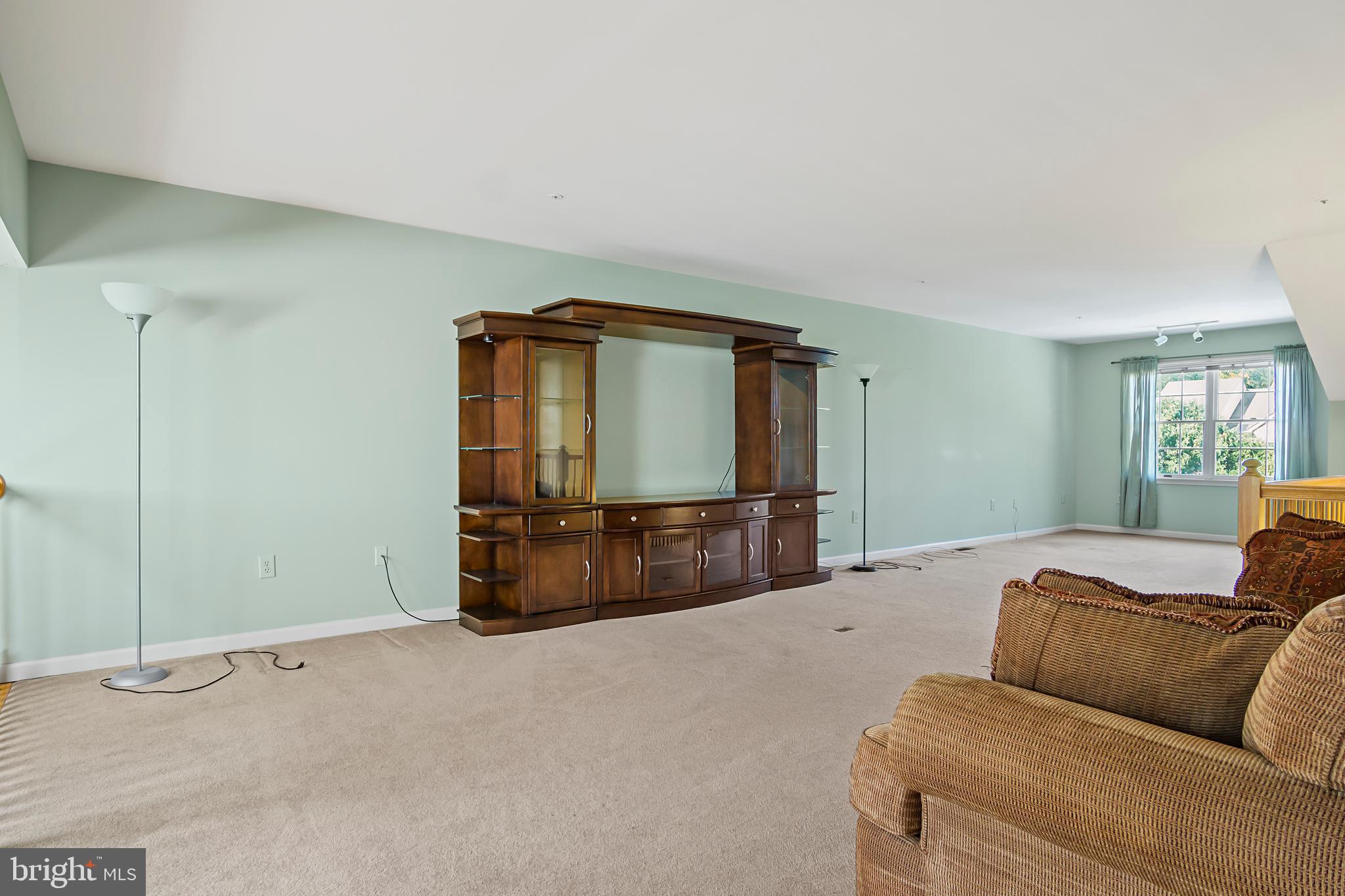 NORTH GATE TOWNE HOMES - Residential