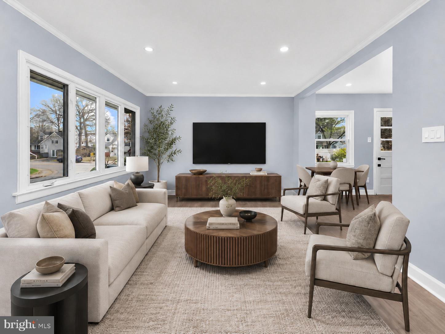 307 OXFORD DRIVE