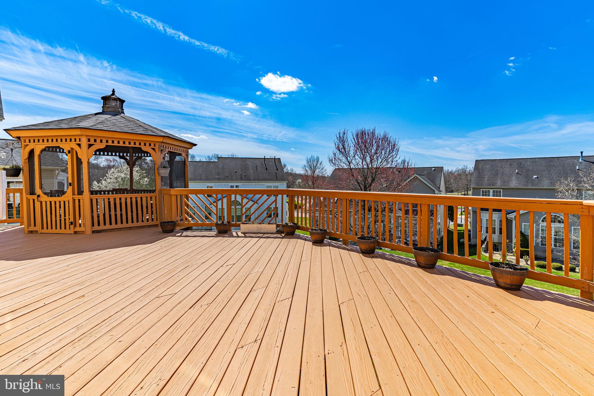 CROSS CREEK CLUB - Residential