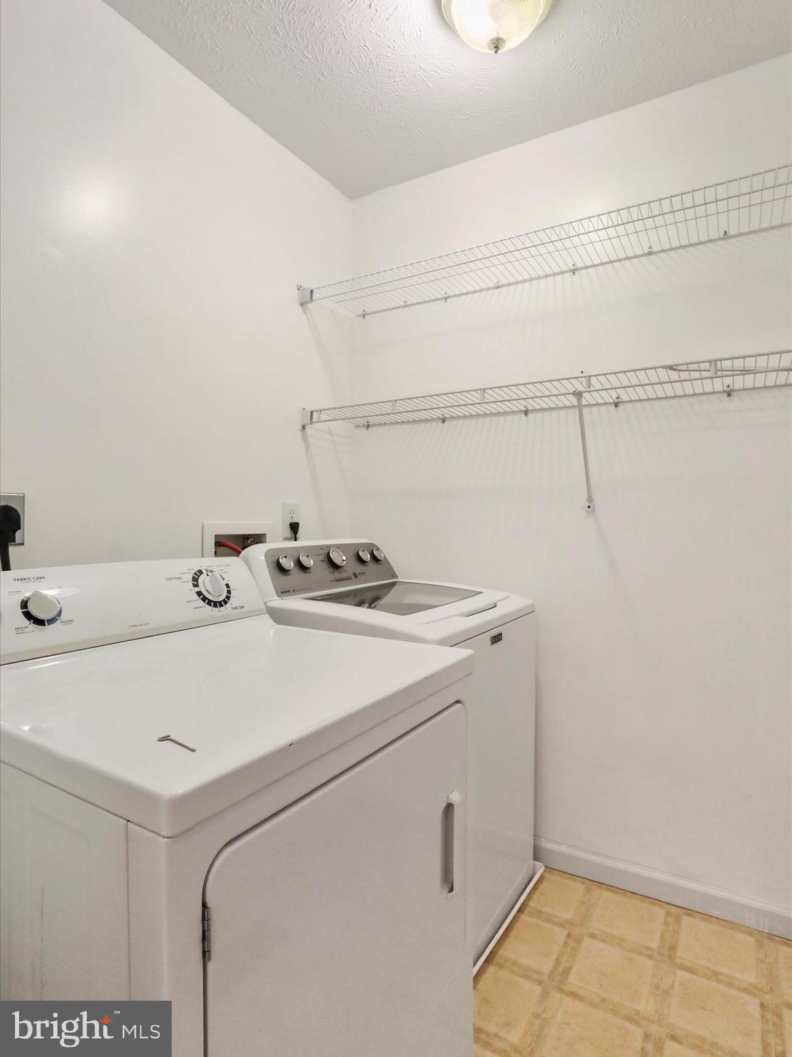 MIDDLE CREEK - Residential