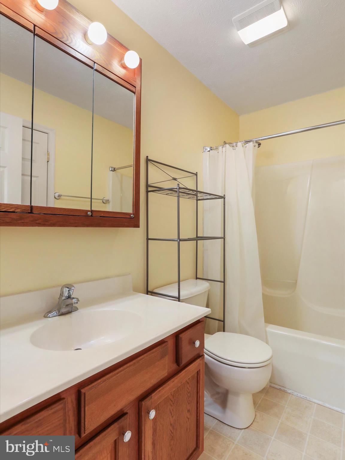 MIDDLE CREEK - Residential