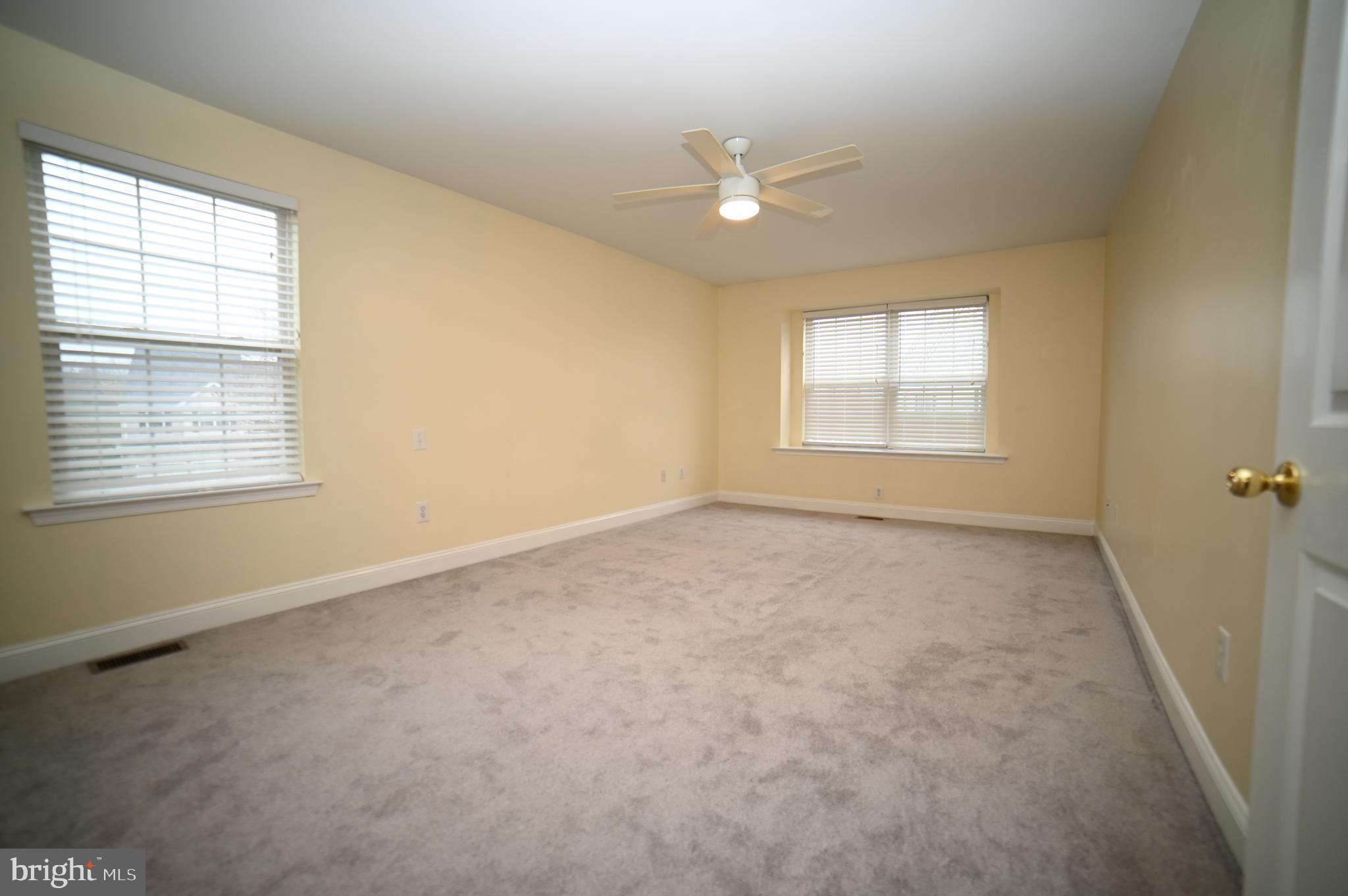 GREENBRIAR - Residential Lease