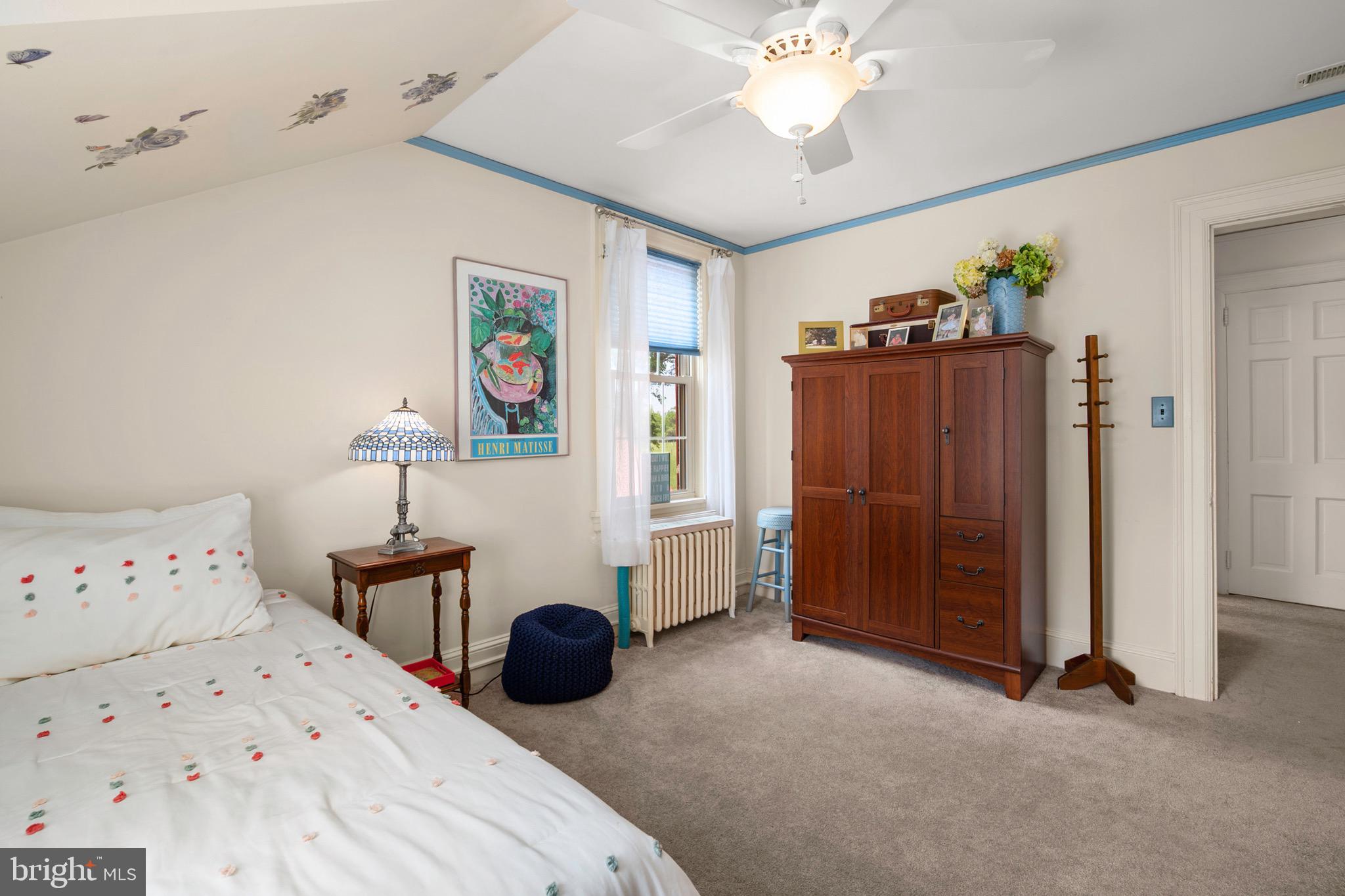 PIONEER POINT - Residential