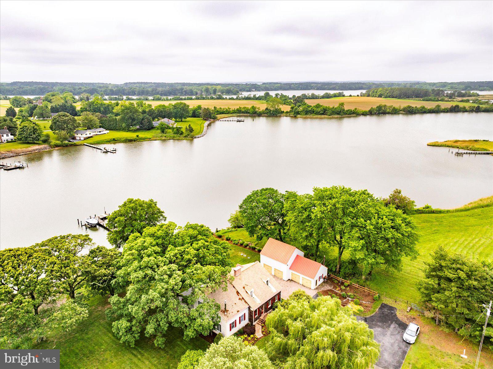 PIONEER POINT - Residential