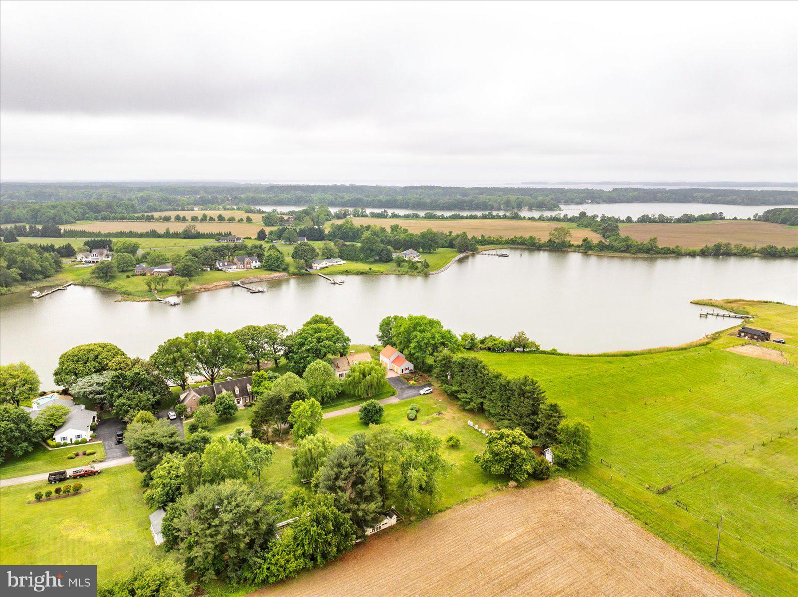 PIONEER POINT - Residential