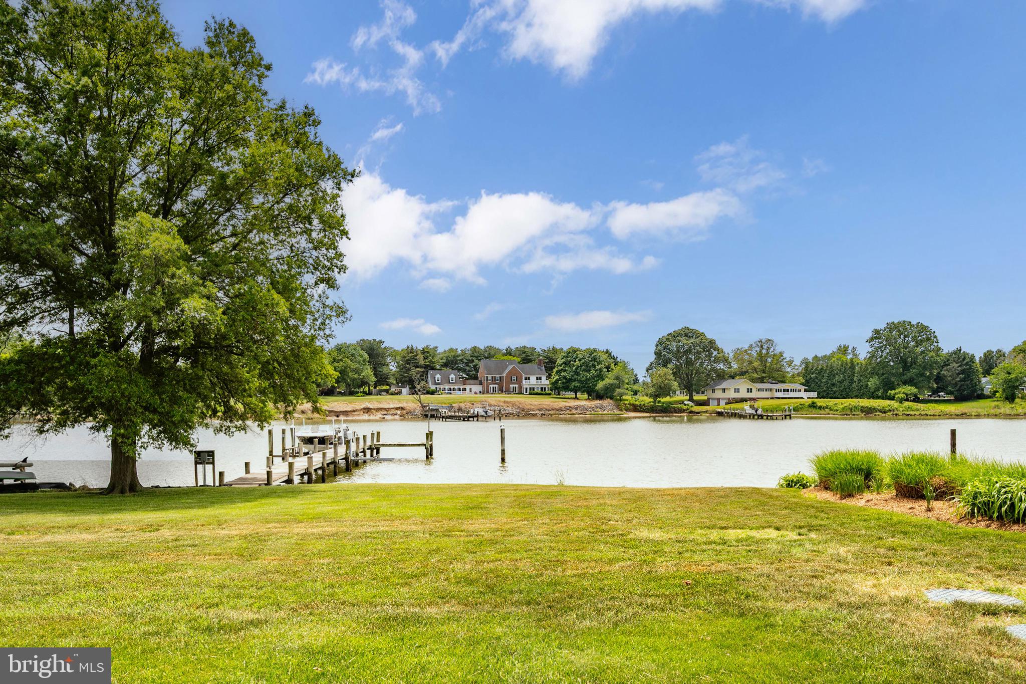 PIONEER POINT - Residential