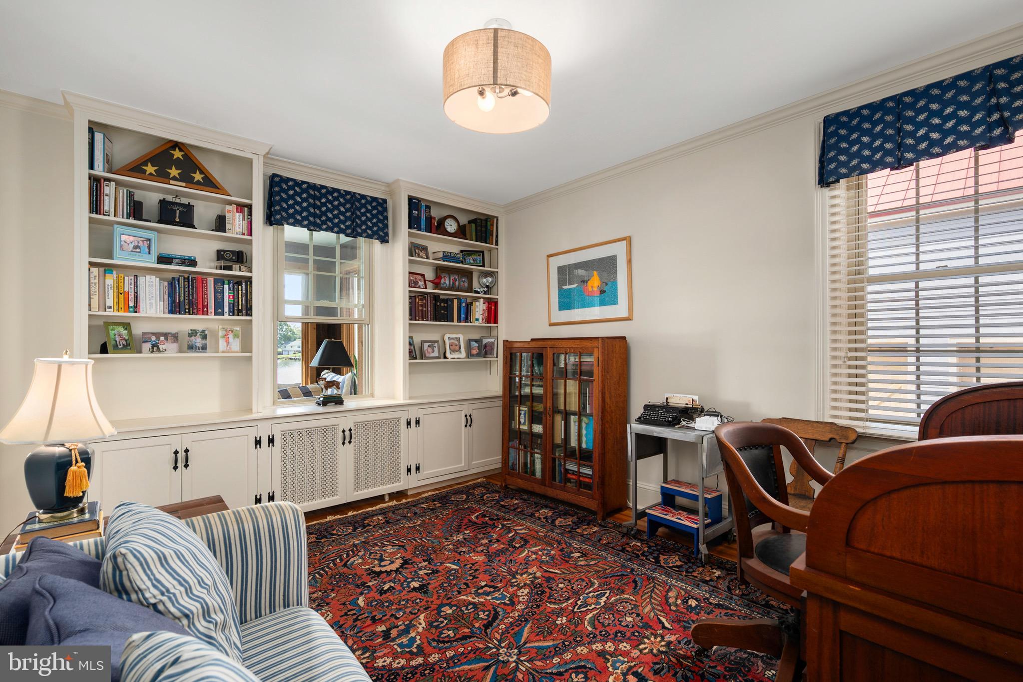 PIONEER POINT - Residential