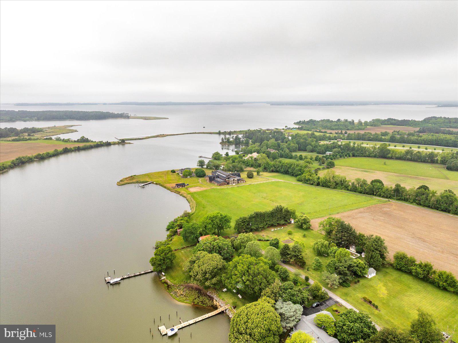 PIONEER POINT - Residential