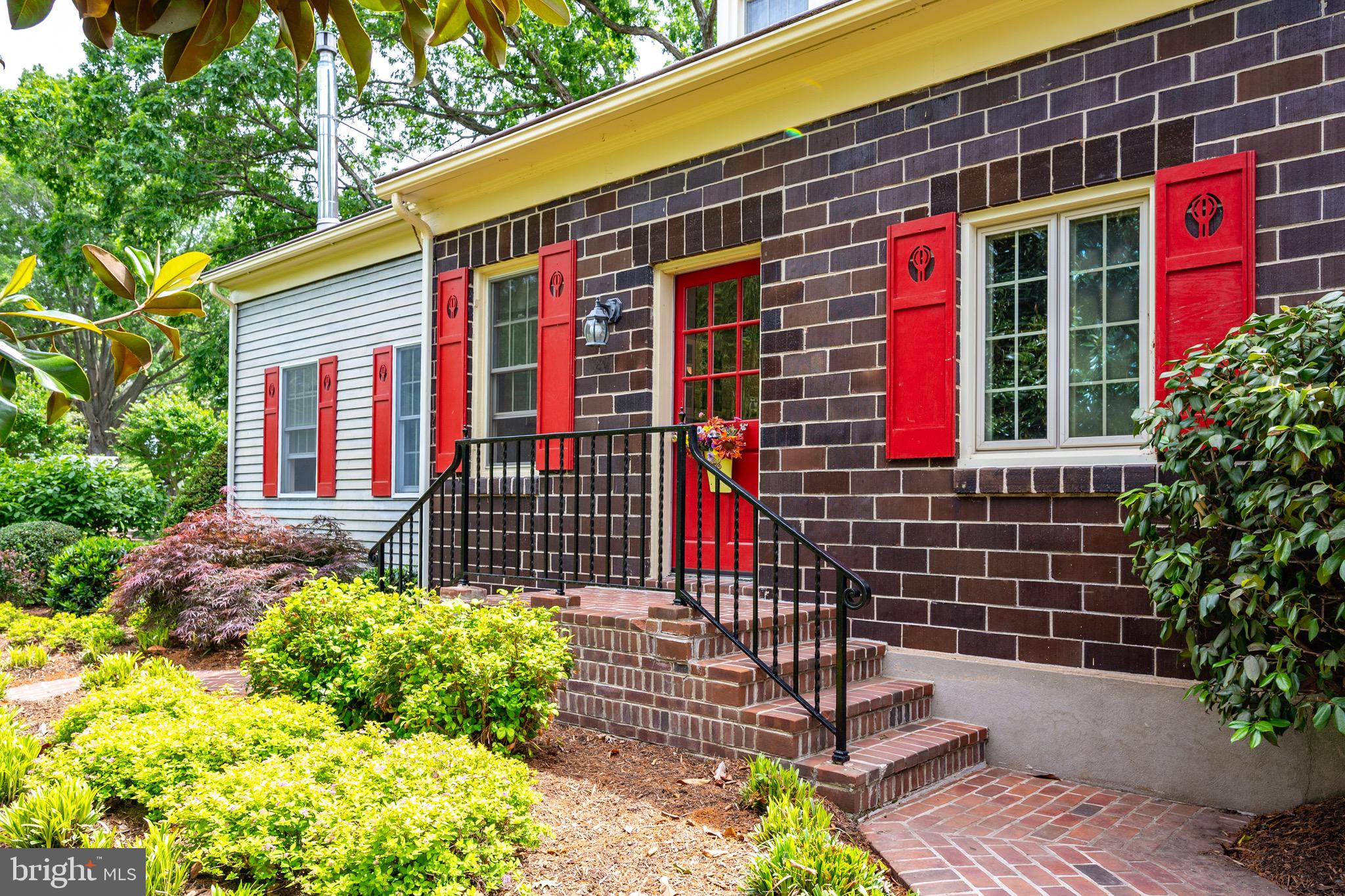 257 BULLE ROCK DRIVE