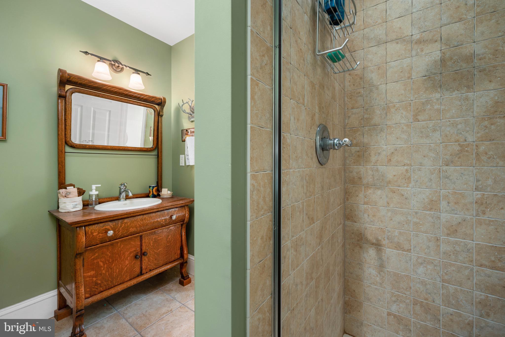 PIONEER POINT - Residential