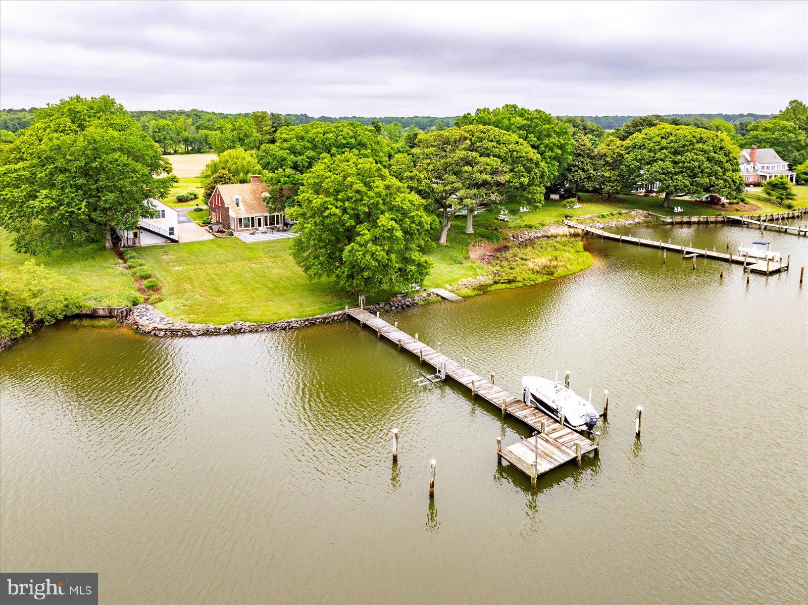 PIONEER POINT - Residential