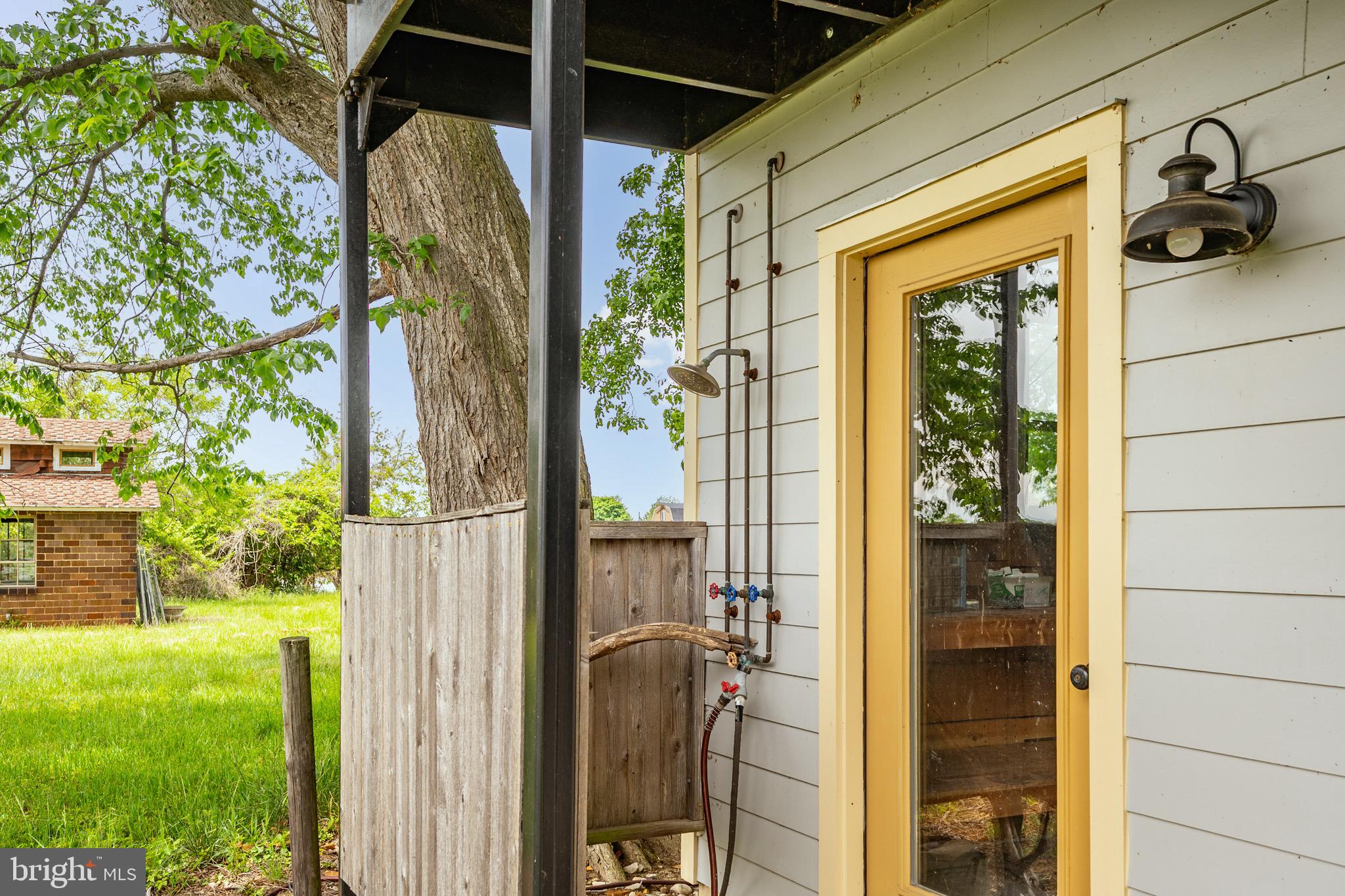 PIONEER POINT - Residential