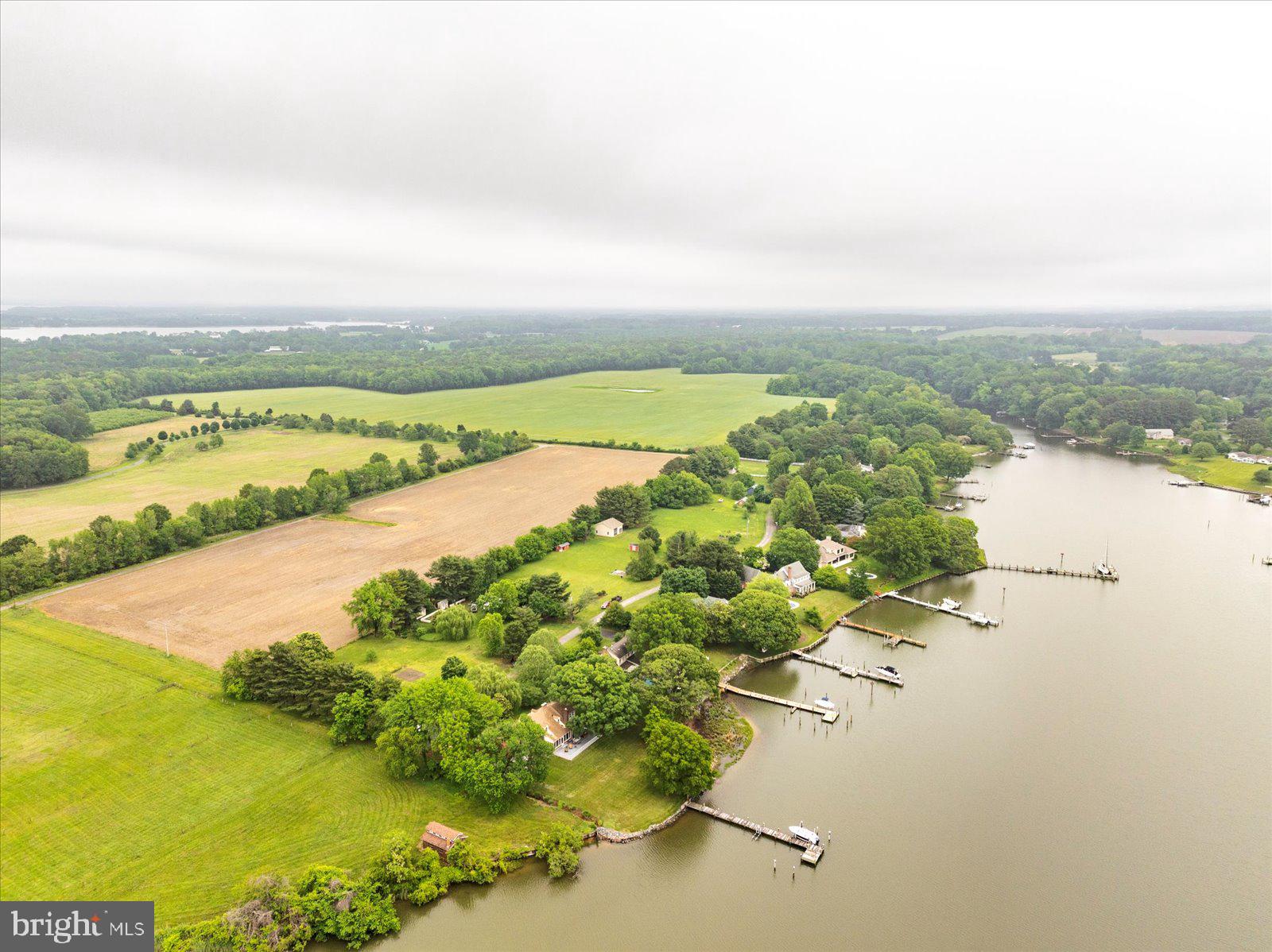 PIONEER POINT - Residential