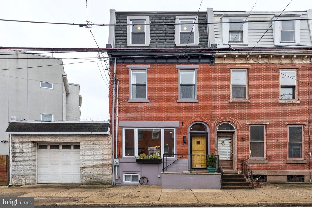 Photo of 858 E Thompson Street, PHILADELPHIA, PA 19125 (MLS # PAPH2603444)