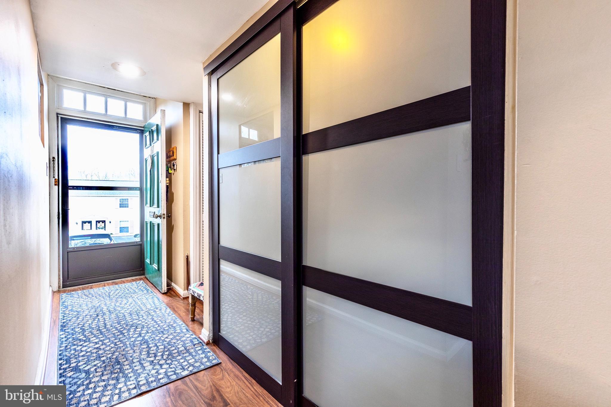 LANSDALE - Residential