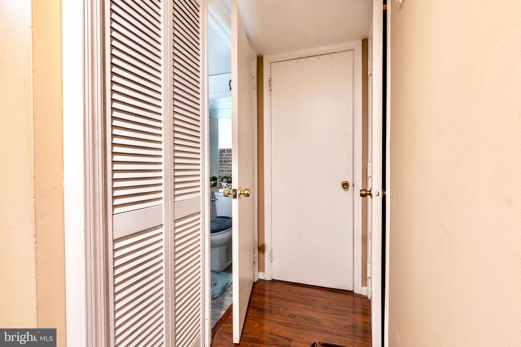 LANSDALE - Residential