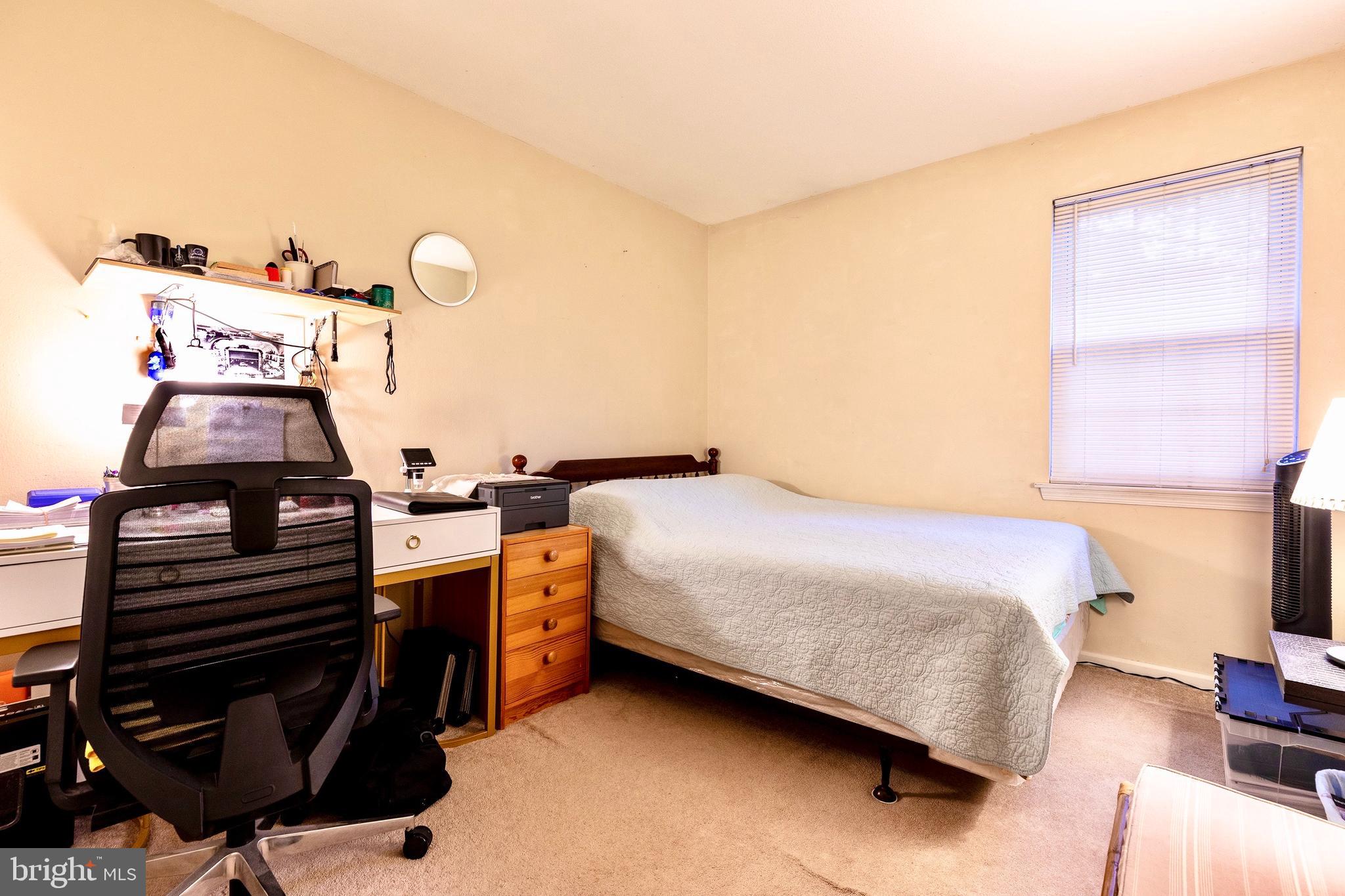 LANSDALE - Residential