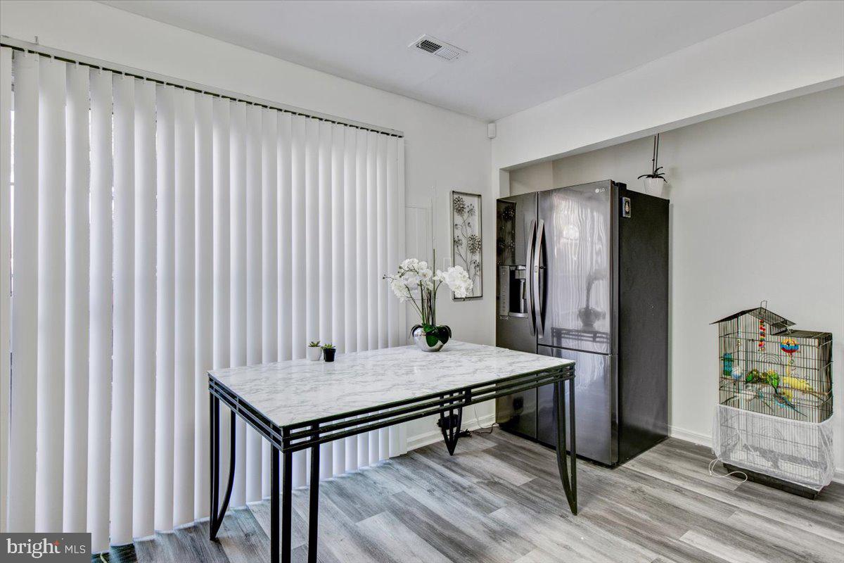 STAFFORD MEADOWS - Residential