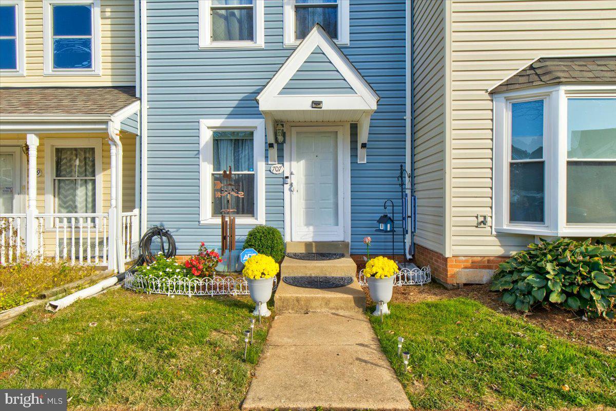 STAFFORD MEADOWS - Residential