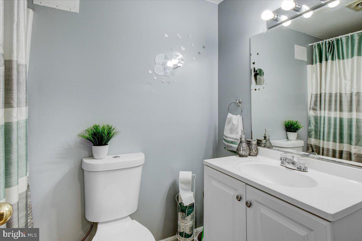 STAFFORD MEADOWS - Residential