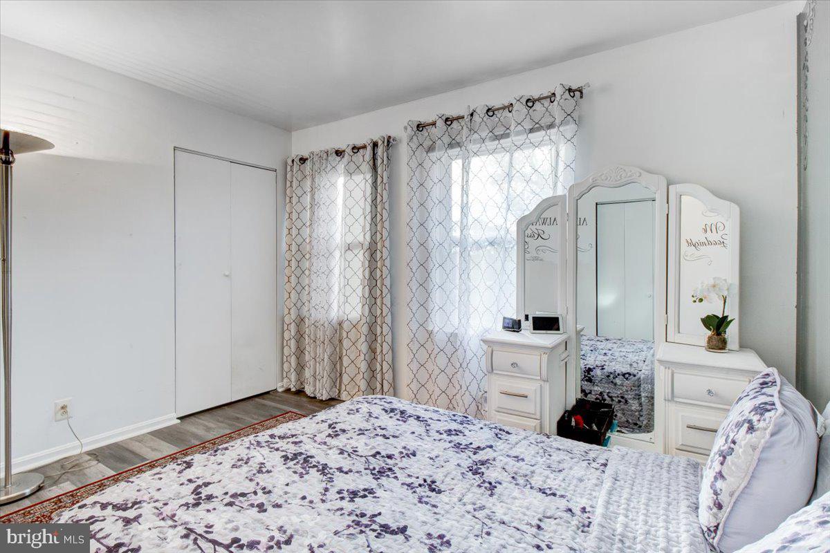 STAFFORD MEADOWS - Residential