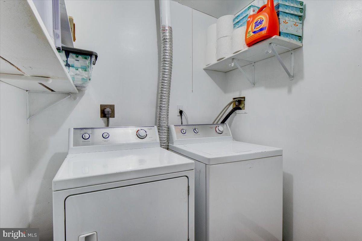 STAFFORD MEADOWS - Residential