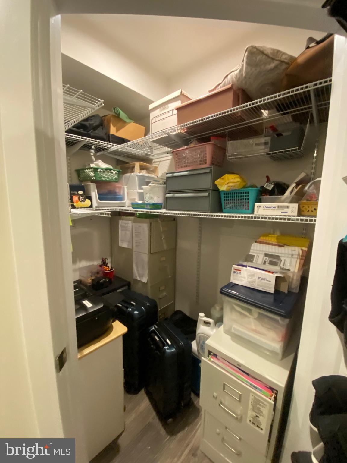 PADDOCK POINTE - Residential