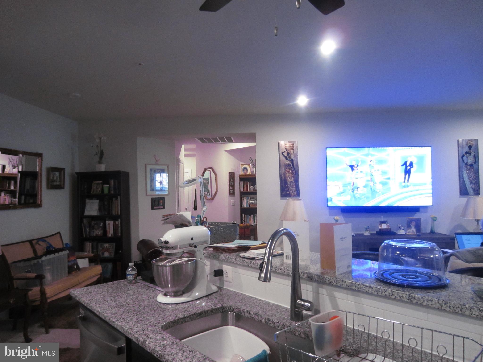 PADDOCK POINTE - Residential