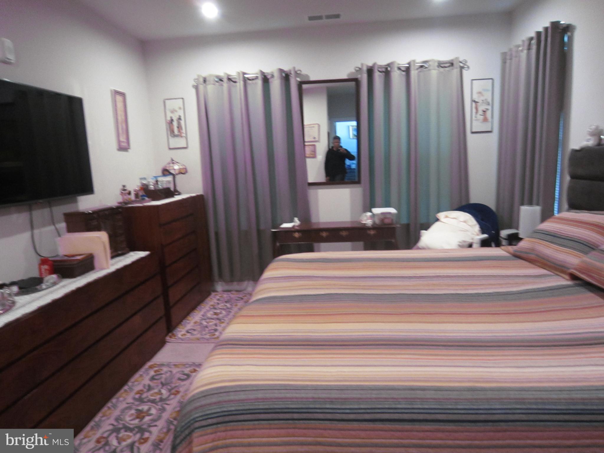 PADDOCK POINTE - Residential