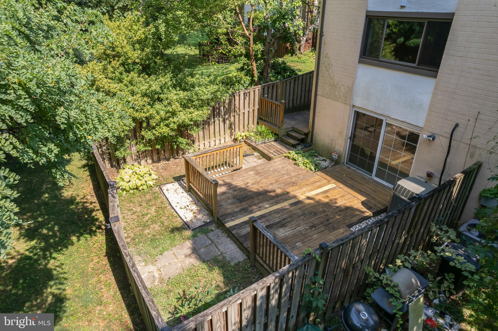 GREENLEAF - Residential Lease