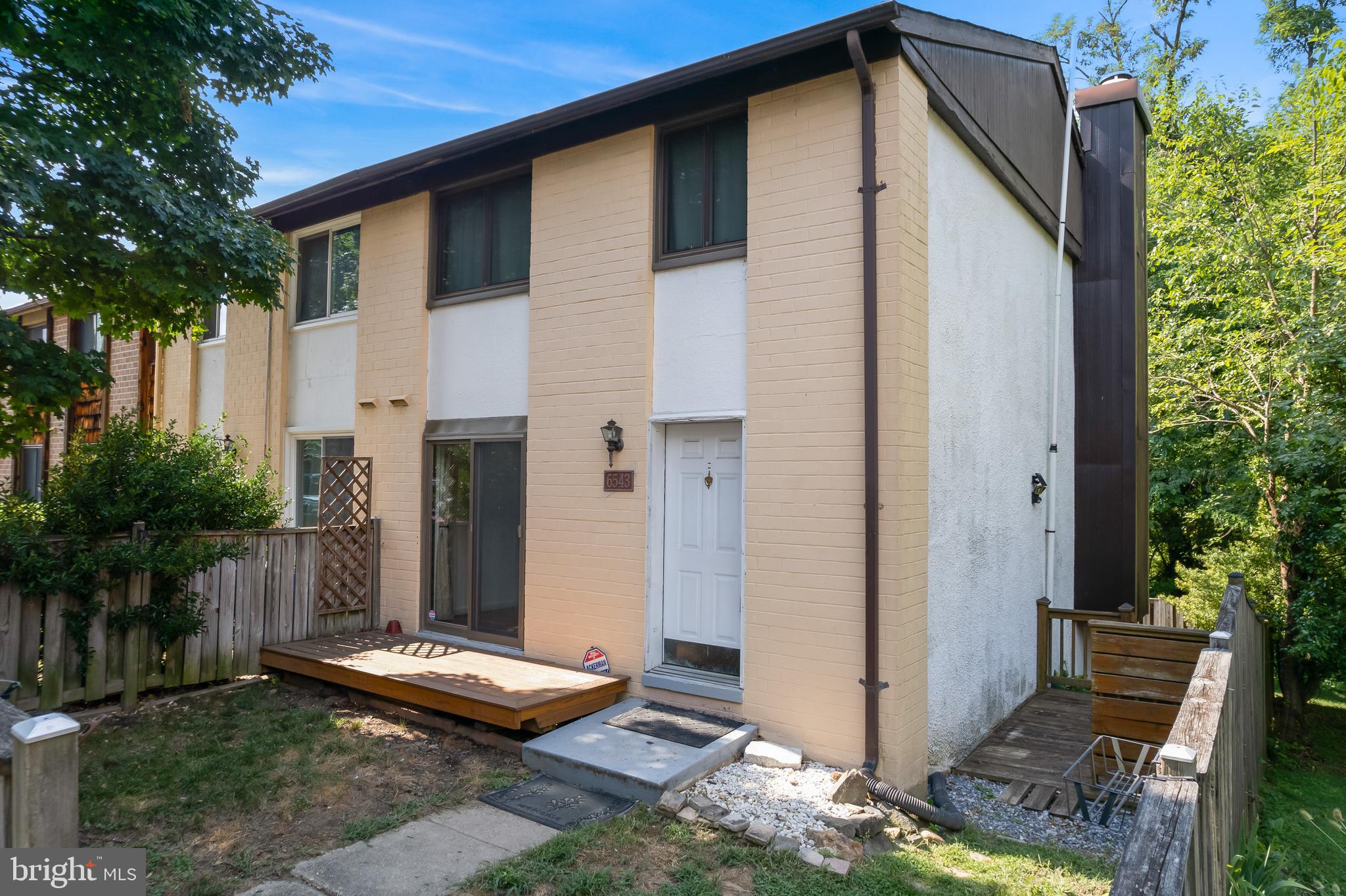 GREENLEAF - Residential Lease