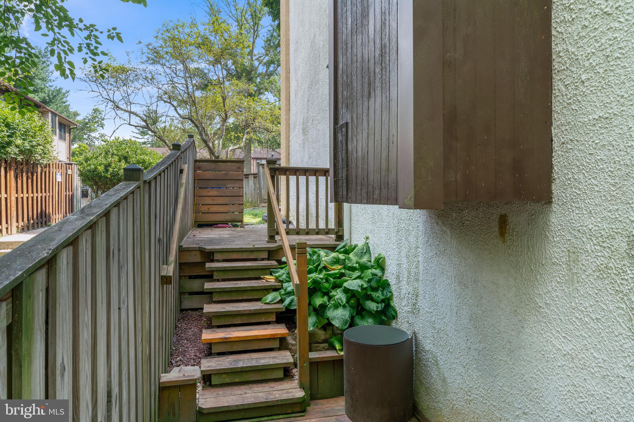 GREENLEAF - Residential Lease