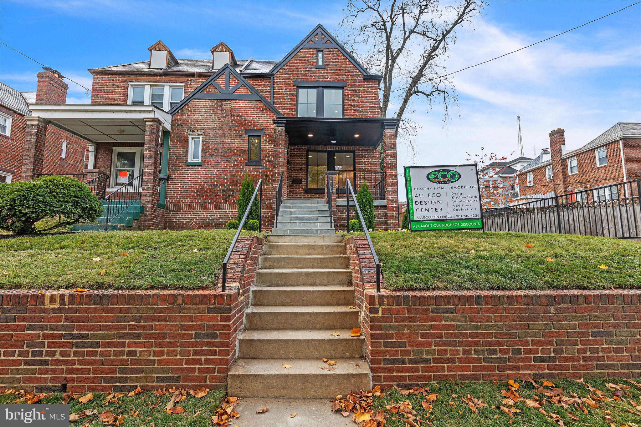 5726 6TH STREET NW