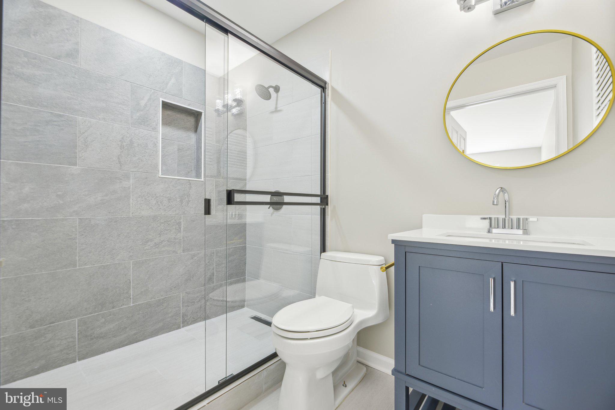 OLD FORT HILLS - Residential