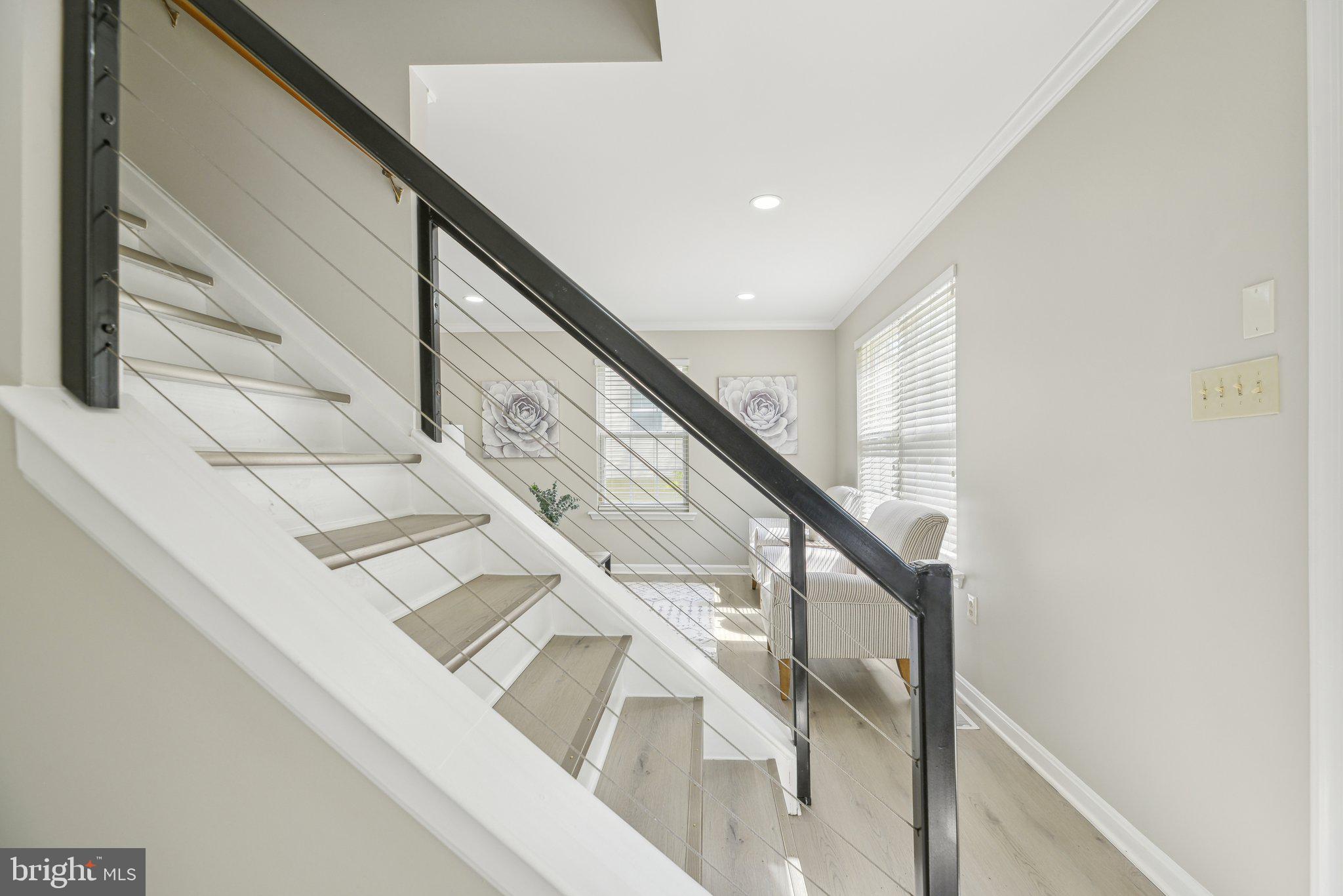 OLD FORT HILLS - Residential