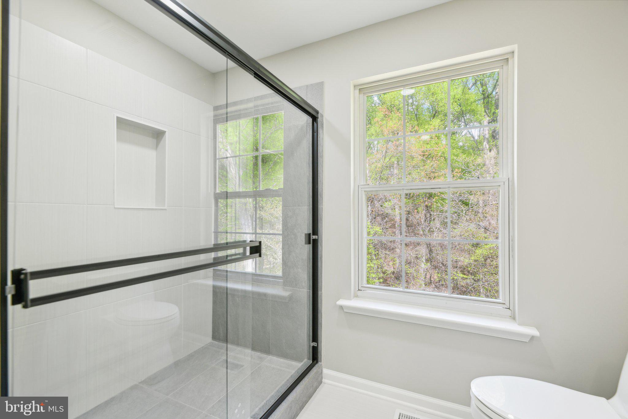 OLD FORT HILLS - Residential