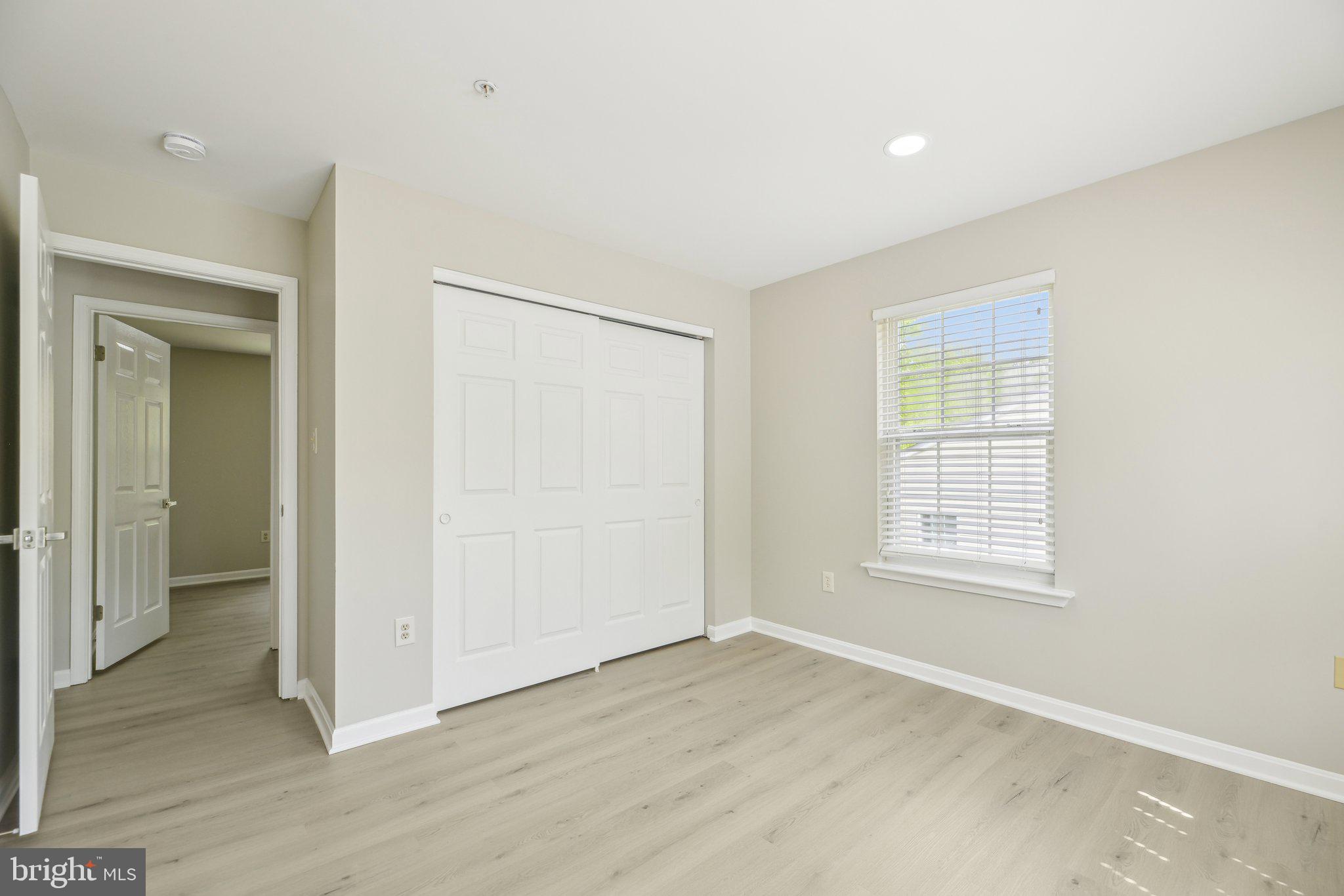 OLD FORT HILLS - Residential