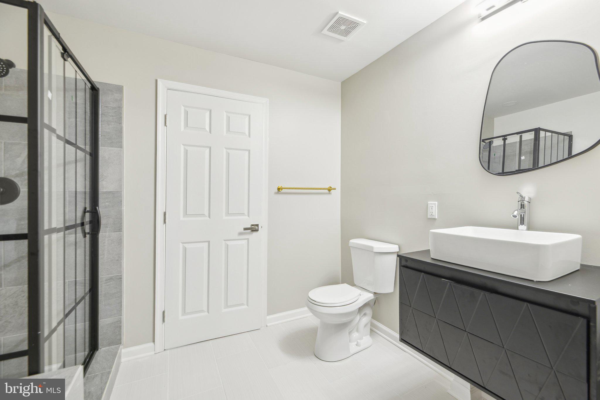 OLD FORT HILLS - Residential