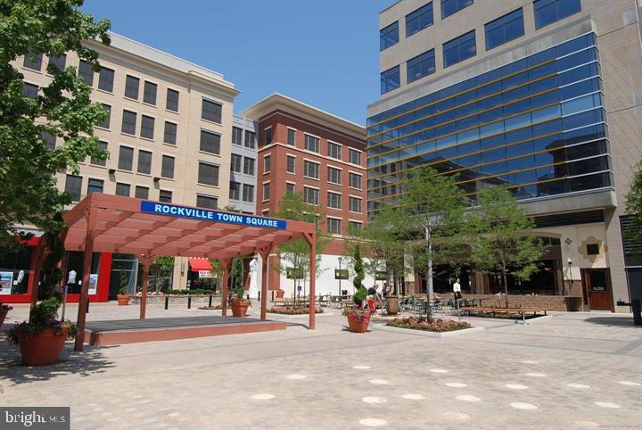 NEW MARK COMMONS - Residential