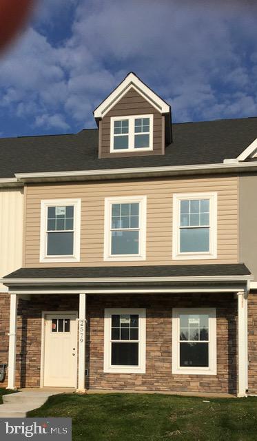 HAYDN MANOR - Residential