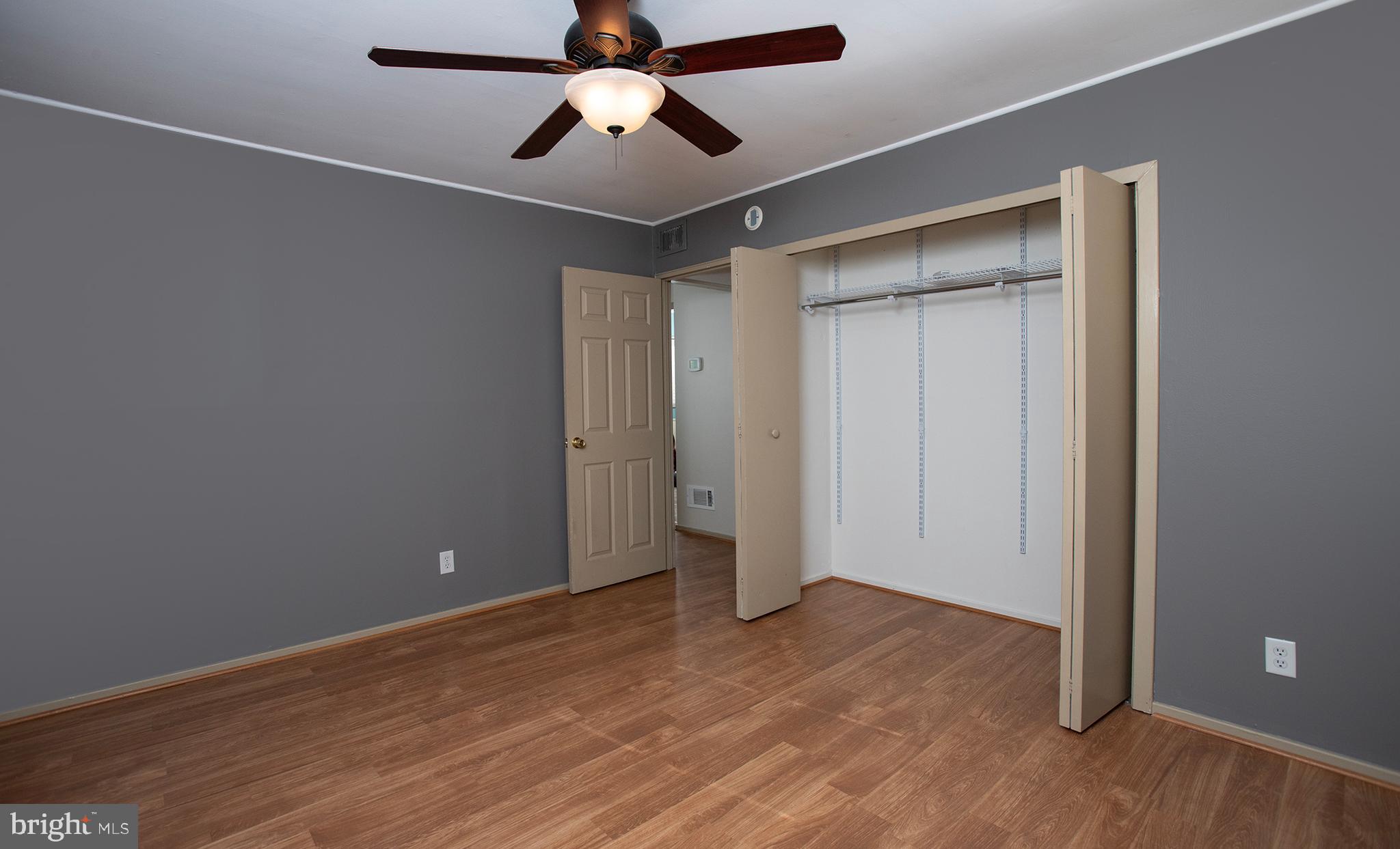 OAK HILLS - Residential Lease