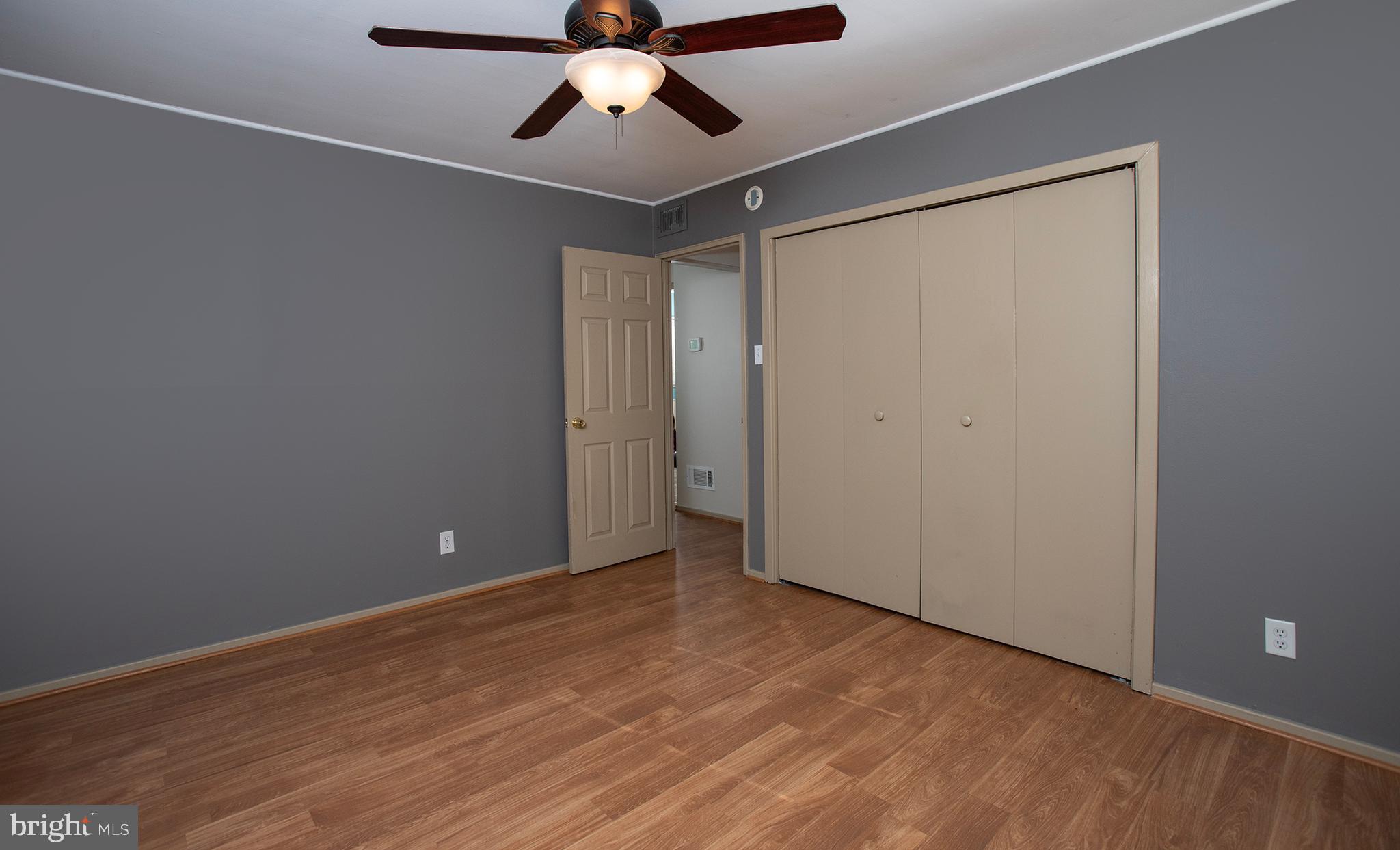 OAK HILLS - Residential Lease