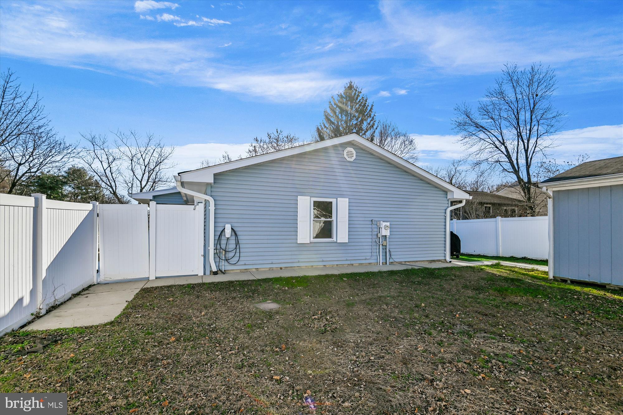 REVELL DOWNS - Residential