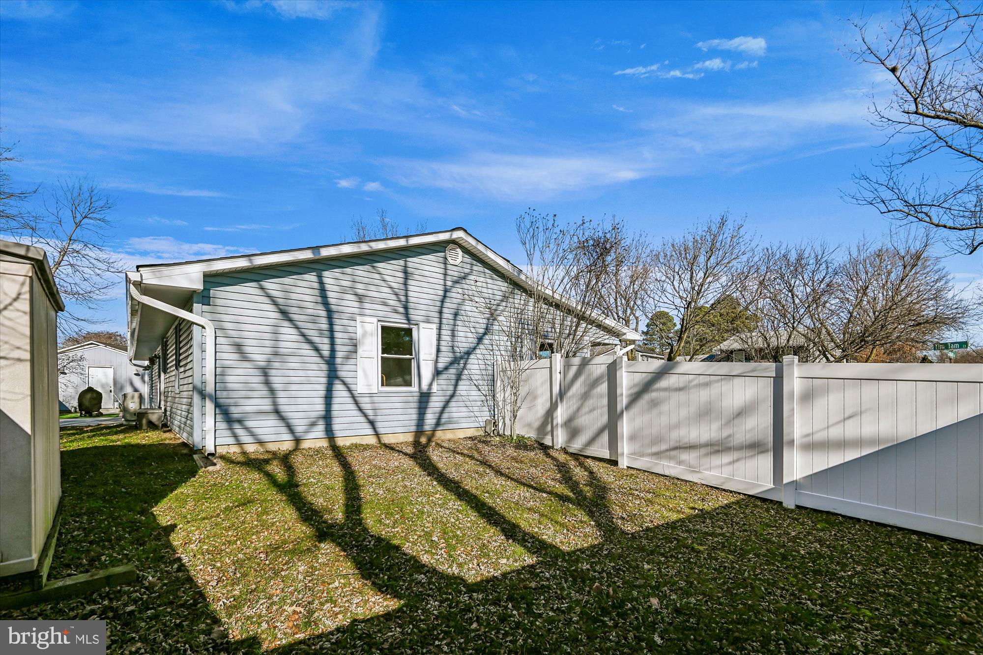 REVELL DOWNS - Residential