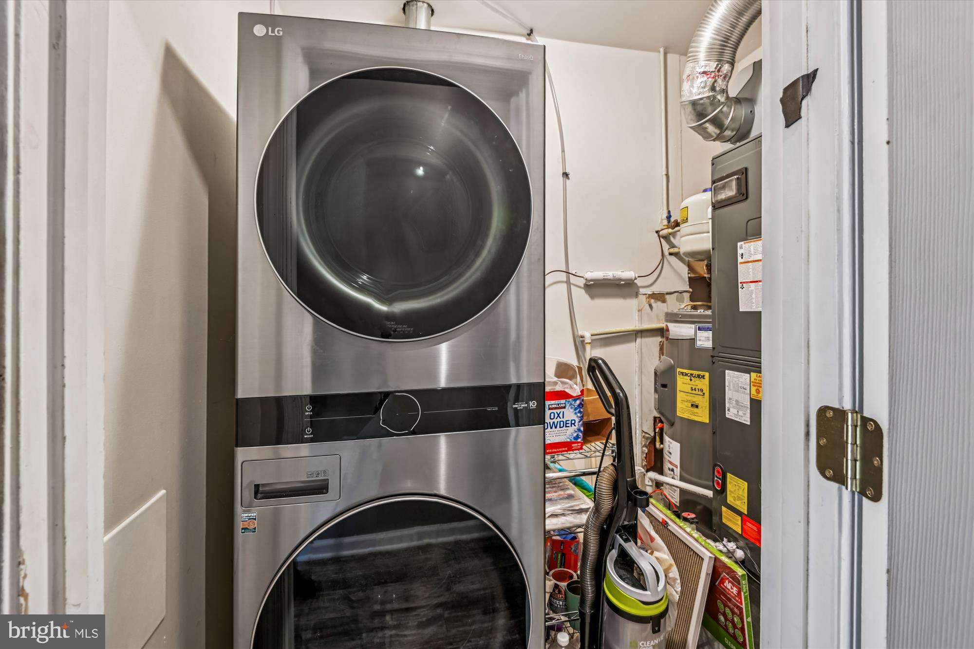 REVELL DOWNS - Residential