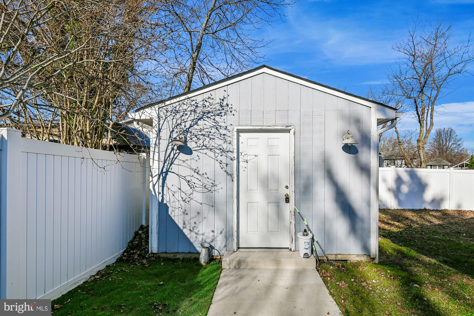 REVELL DOWNS - Residential