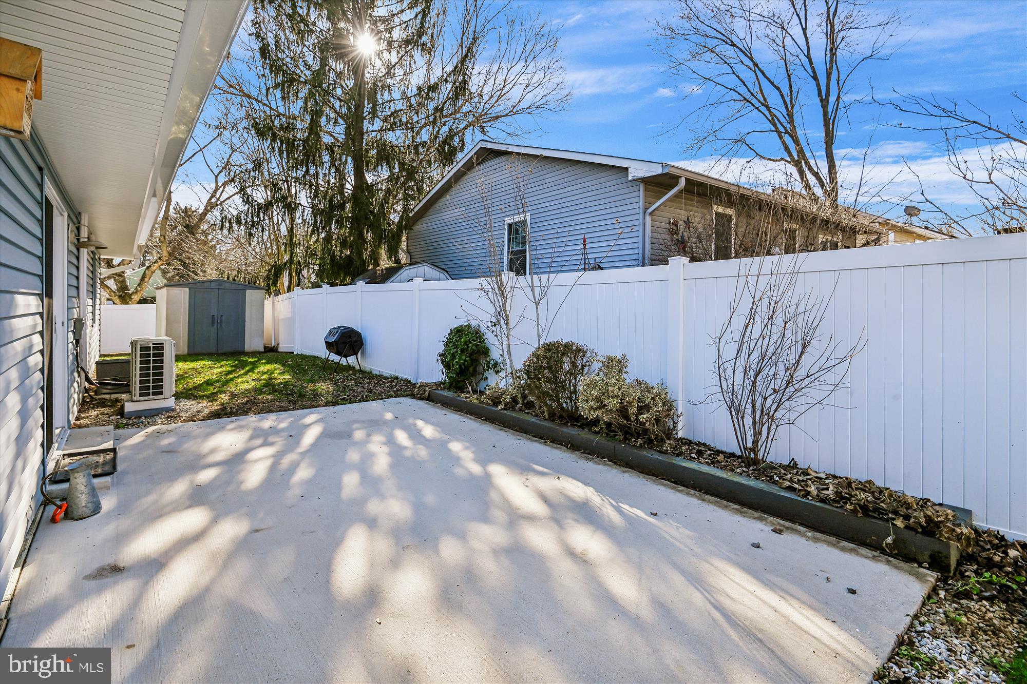 REVELL DOWNS - Residential